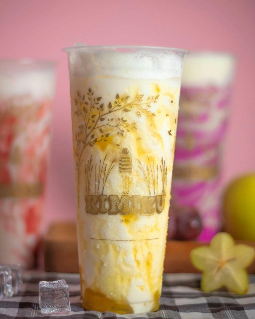 The Ultimate Guide to Crafting a Delicious Peach Smoothie with Milk